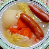 ボリューム満点☆粗挽きウインナーと野菜のスープ